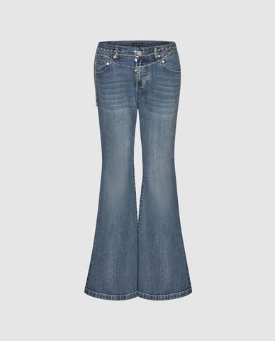  URBAN REVIVO - Quần jeans nữ ống loe phối dây xích 