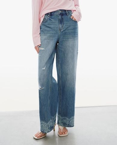  URBAN REVIVO - Quần jeans nữ ống rộng viền ren 