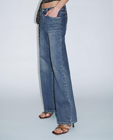  URBAN REVIVO - Quần jeans nữ ống rộng wash bạc 