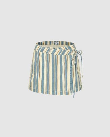  URBAN REVIVO - Quần short giả váy denim nữ kẻ sọc 