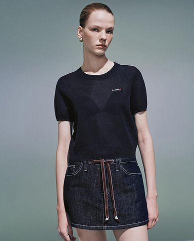 URBAN REVIVO - Áo dệt kim nữ cổ tròn tay ngắn 