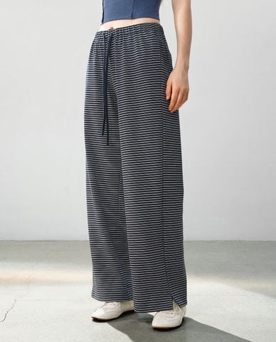  URBAN REVIVO - Quần nữ ống rộng lưng thun sọc ngang 