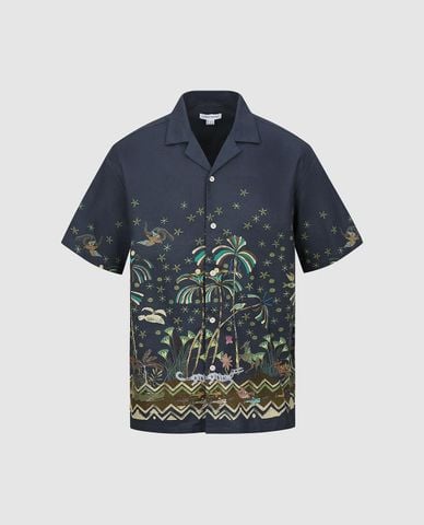  URBAN REVIVO - Áo sơ mi nam cổ bẻ tay ngắn in họa tiết 