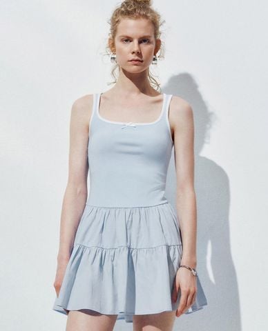  URBAN REVIVO - Đầm sát nách mini cổ vuông viền nơ 