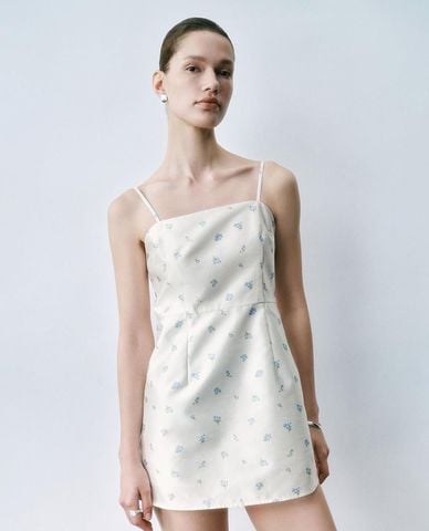 URBAN REVIVO - Đầm hai dây mini họa tiết hoa nhí 
