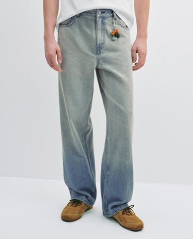  URBAN REVIVO - Quần jeans nam ống rộng loang màu 