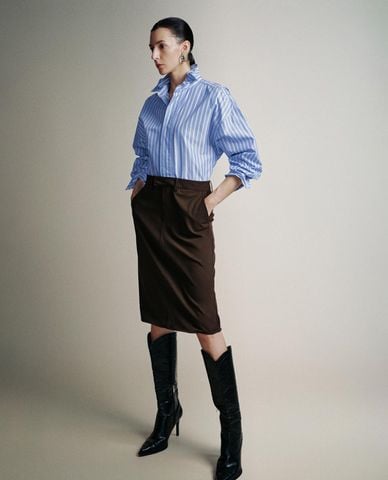  URBAN REVIVO - Đầm sơ mi midi cổ bẻ tay dài 