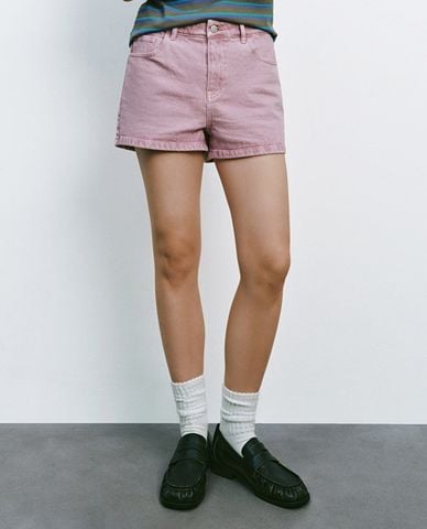  URBAN REVIVO - Quần short jeans nữ cạp cao 