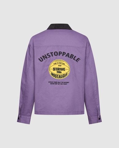  URBAN REVIVO - Áo khoác denim nam cổ bẻ tay dài in họa tiết 