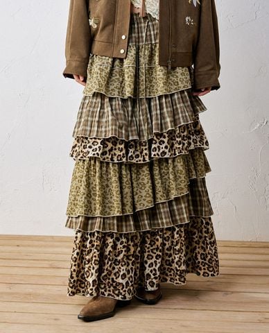  URBAN REVIVO - Chân váy xếp tầng maxi họa tiết caro 