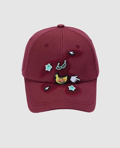  URBAN REVIVO - Nón bóng chày nữ phối hình stickers 