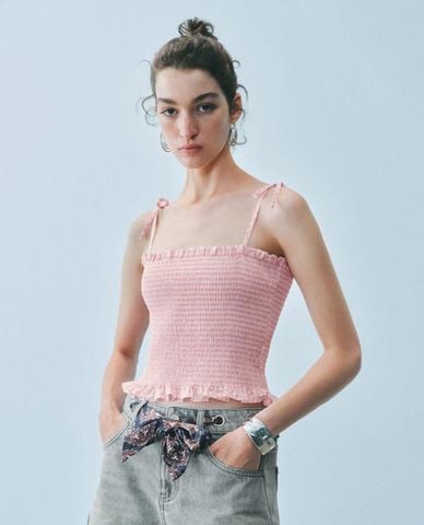  URBAN REVIVO - Áo hai dây nữ phối bèo nhún thắt nơ 