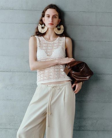  URBAN REVIVO - Túi đeo vai nữ phom chữ nhật hiện đại 