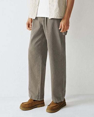  URBAN REVIVO - Quần jeans nam ống đứng phối dây rút 