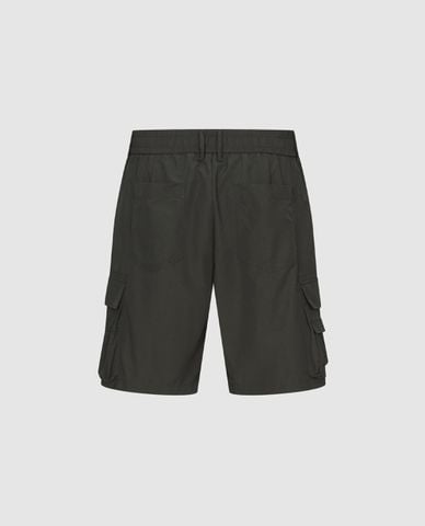  URBAN REVIVO - Quần short nam ngang gối phối túi hộp 