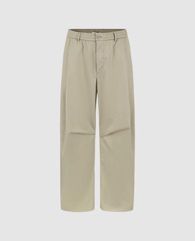  URBAN REVIVO - Quần nam ống rộng lưng thun 