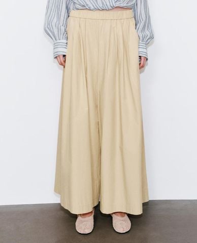  URBAN REVIVO - Quần nữ ống rộng lưng thun xếp li 