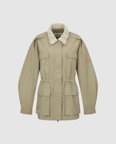  URBAN REVIVO - Áo khoác quân đội nữ cổ bẻ phối ren 