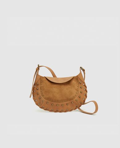  URBAN REVIVO - Túi đeo vai nữ phom tròn Studded 