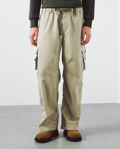  URBAN REVIVO - Quần nam ống rộng lưng thun túi hộp 