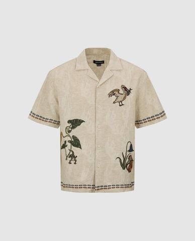  URBAN REVIVO - Áo sơ mi nam tay ngắn họa tiết thiên nhiên 