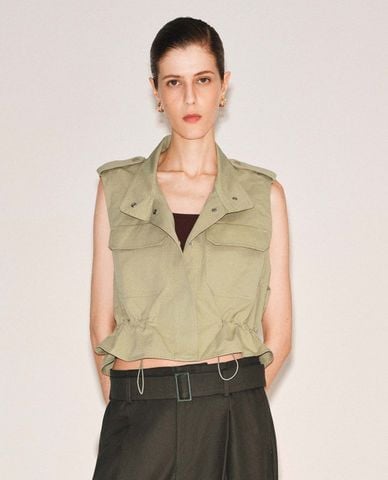 URBAN REVIVO - Áo khoác gilet nữ cổ cao phối túi hộp 
