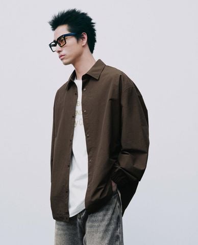  URBAN REVIVO - Áo khoác sơ mi nam tay dài nút bấm 