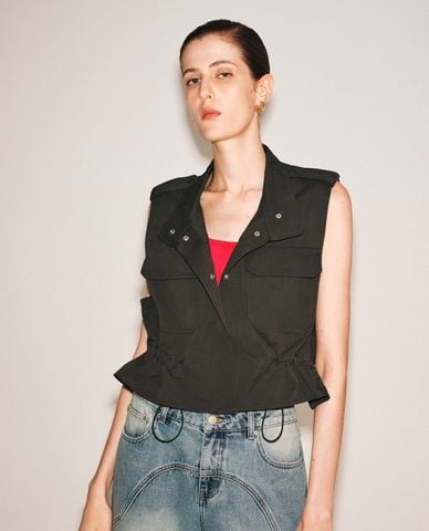  URBAN REVIVO - Áo khoác gilet nữ cổ cao phối túi hộp 