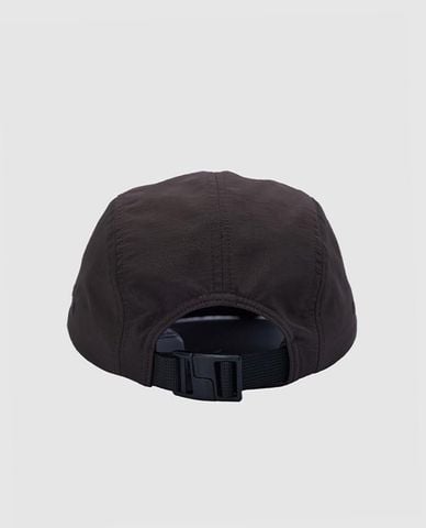  URBAN REVIVO - Nón bóng chày nam thêu họa tiết 