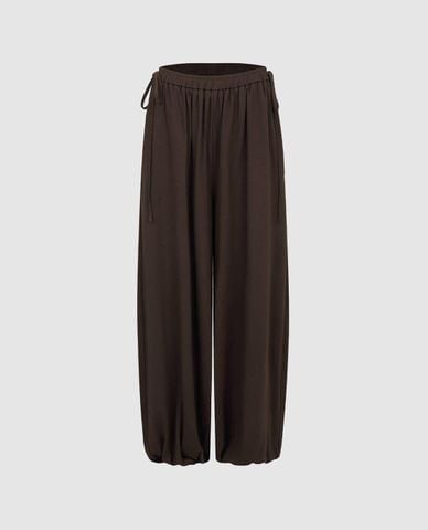  URBAN REVIVO - Quần nữ ống rộng lưng thun phối dây rút 