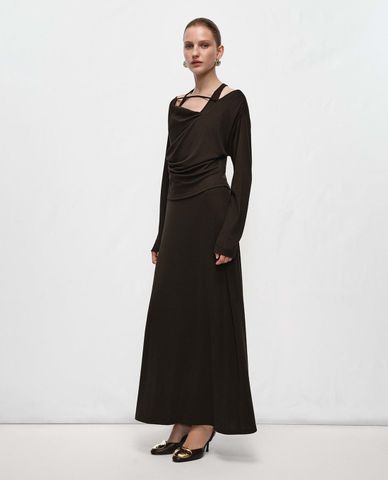  URBAN REVIVO - Đầm trễ vai maxi xếp nếp phối dây 