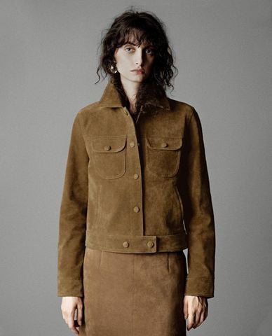  URBAN REVIVO - Áo khoác da lộn nữ tay dài cổ điển 