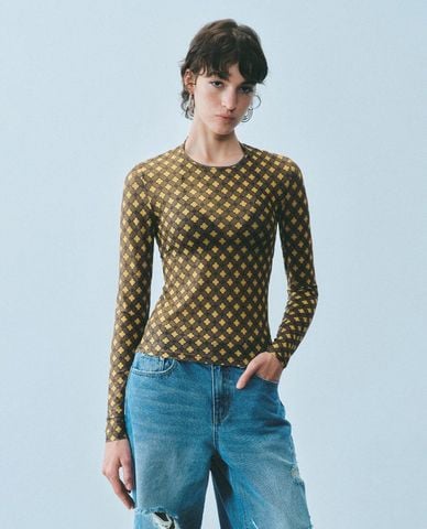  URBAN REVIVO - Áo thun nữ cổ tròn tay dài phom ôm 