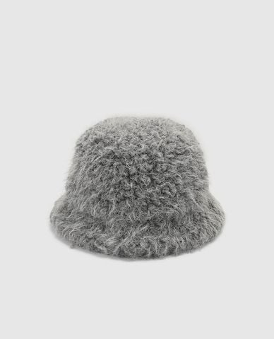  URBAN REVIVO - Nón bucket unisex lông xù 