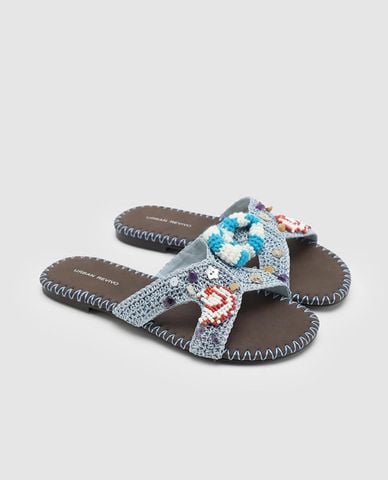  URBAN REVIVO - Dép nữ quai ngang đính charm 