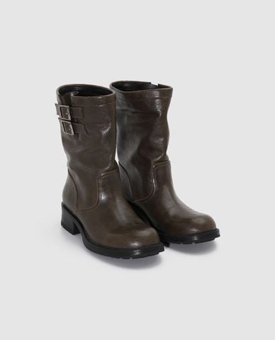  URBAN REVIVO - Giày boots nữ đế vừa cổ cao khóa đôi 