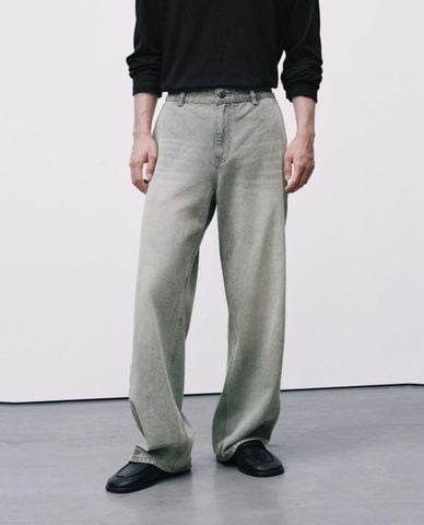  URBAN REVIVO - Quần jeans nam ống rộng wash bạc 