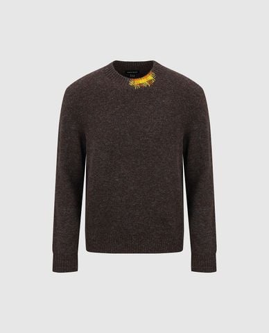  URBAN REVIVO - Áo sweater nam tay dài thêu chỉ tương phản 