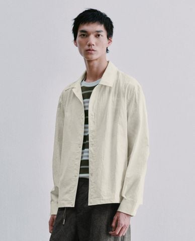  URBAN REVIVO - Áo khoác sơ mi nam cổ bẻ tay dài cá tính 