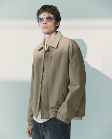  URBAN REVIVO - Áo khoác bomber nam cổ bẻ tay dài 