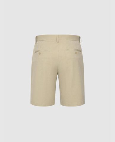  URBAN REVIVO - Quần short nam ngang gối xếp li 