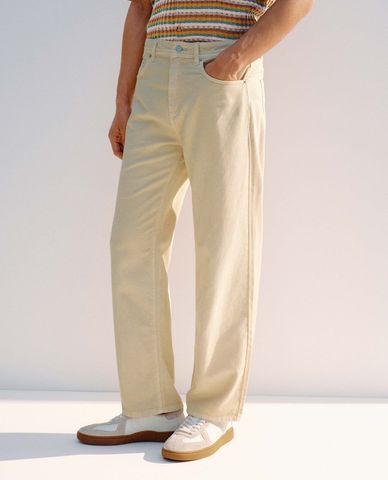  URBAN REVIVO - Quần jeans nam ống đứng hiện đại 