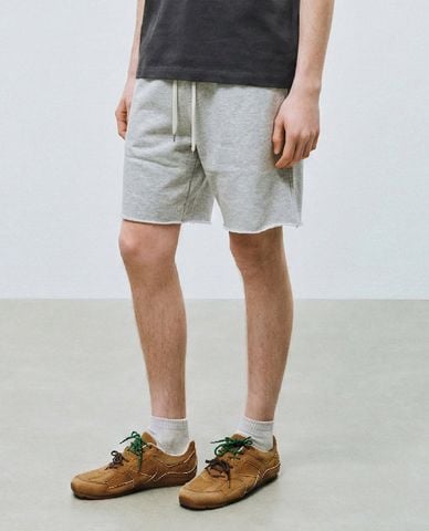  URBAN REVIVO - Quần short nam ống rộng lưng thun 