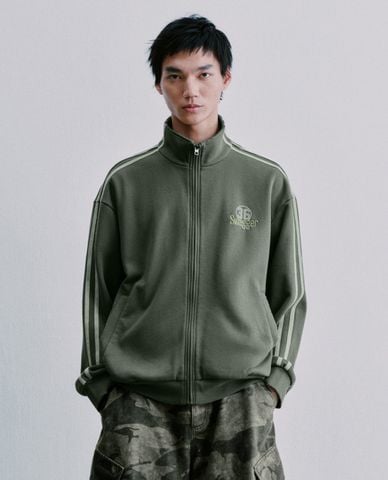  URBAN REVIVO - Áo khoác thể thao nam cổ cao phối viền 