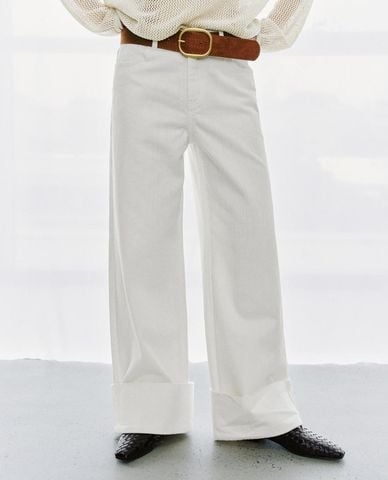  URBAN REVIVO - Quần jeans nữ ống rộng kèm thắt lưng 