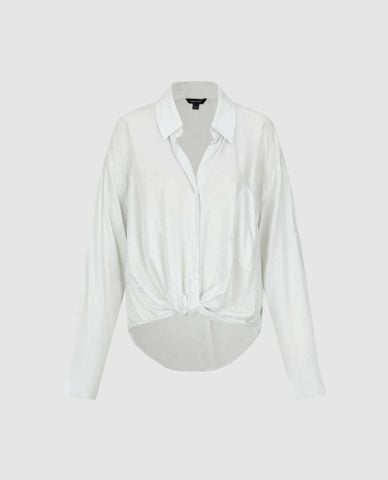  URBAN REVIVO - Áo sơ mi nữ tay dài xoắn eo phối túi 