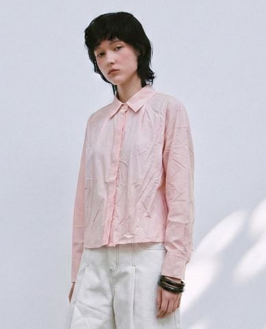  URBAN REVIVO - Áo sơ mi nữ cổ bẻ tay dài thanh lịch 