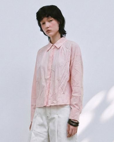  URBAN REVIVO - Áo sơ mi nữ cổ bẻ tay dài thanh lịch 