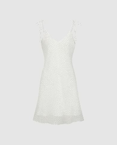  URBAN REVIVO - Đầm hai dây mini cổ V họa tiết chấm bi 