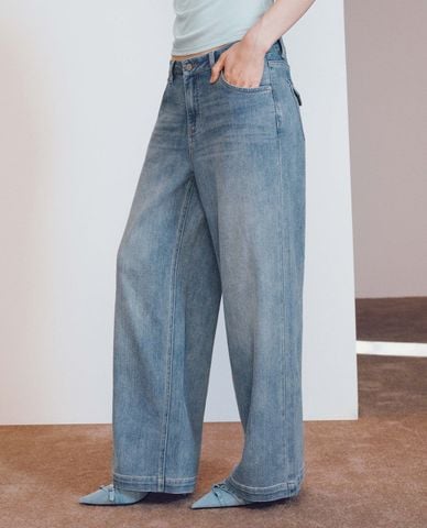  URBAN REVIVO - Quần jeans nữ ống rộng wash bạc 